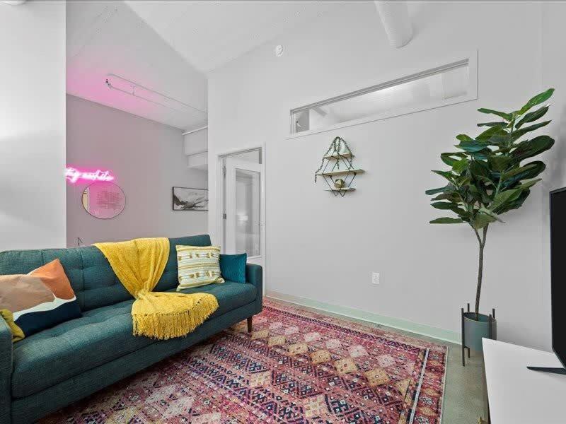 Cozysuites Roomy 1Br, Downtown 匹兹堡 外观 照片